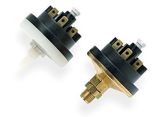 Podtlakový spínač Huba Control 625.6112 -400...-3000Pa