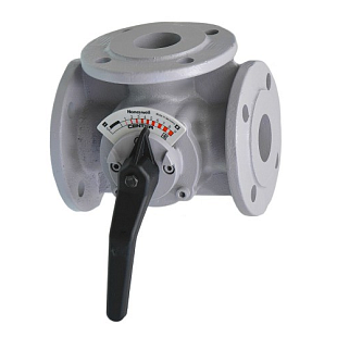 Třícestný regulační ventil Honeywell CENTRA DR65FA